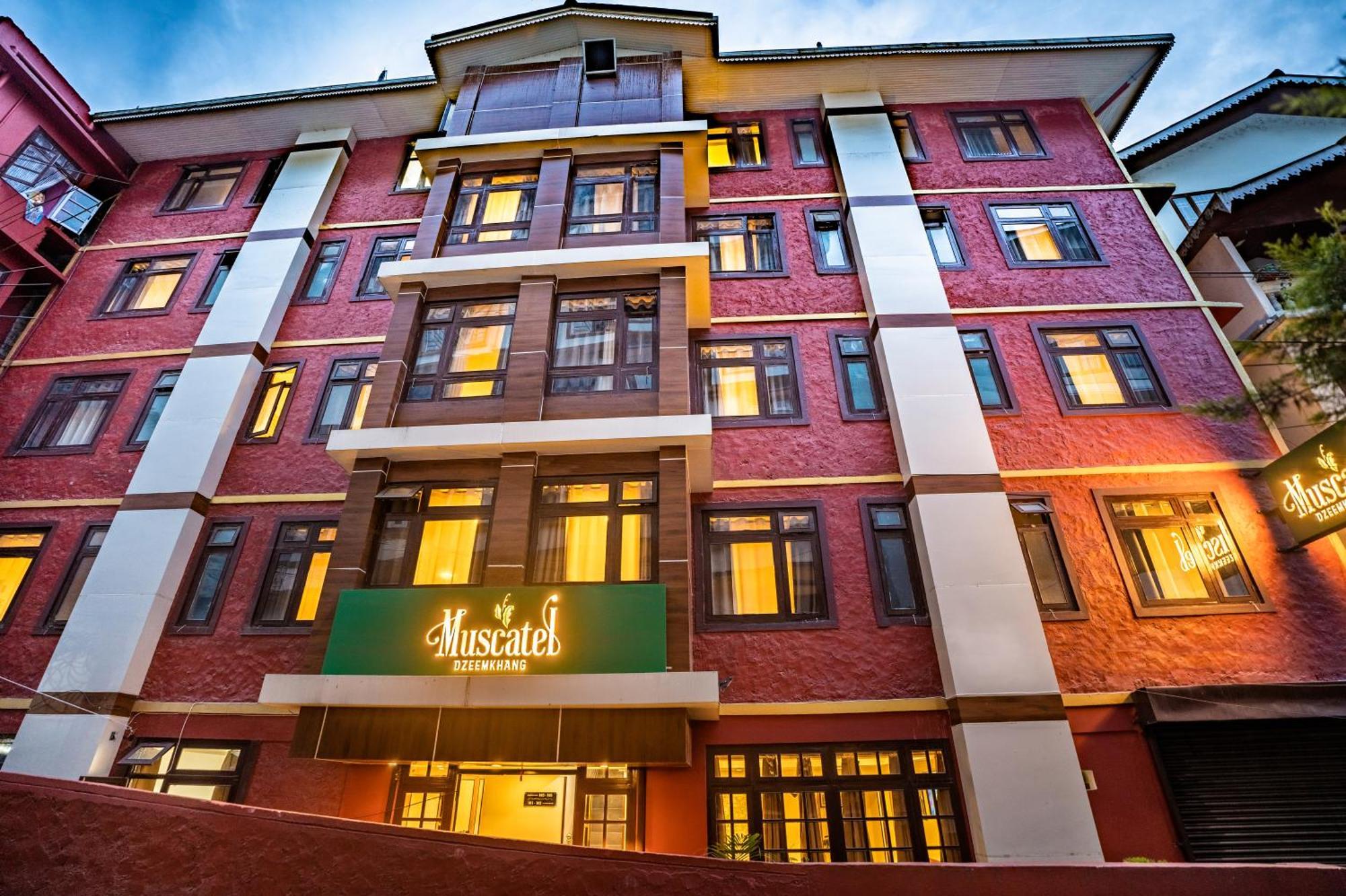 Muscatel Central Hotel - Dzeemkhang Gangtok Eksteriør billede